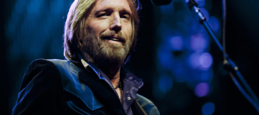 Legendary singer Tom Petty has passed away [VIDEO]
